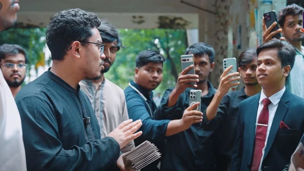 ডাকসুর এক বছর পূর্তিতে নিয়মিত নির্বাচন চাইলেন সাদিক কায়েম
