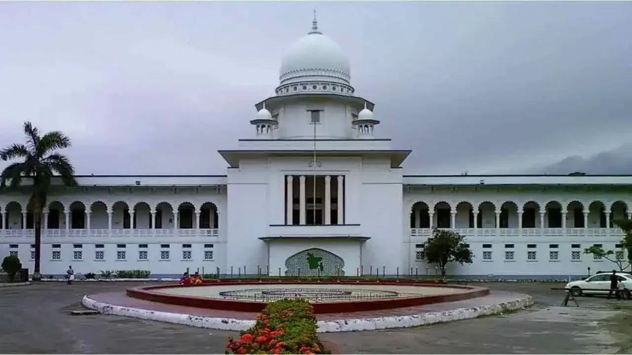অবৈধভাবে ডাবল-ডেকার স্লিপার বানানো ৪১ বাসের রেজিস্ট্রেশন স্থগিত