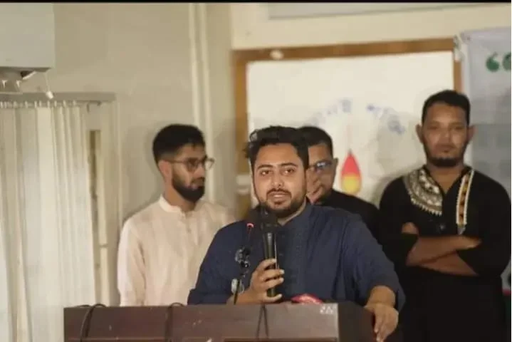 ভাইভায় নম্বর বাড়ানোর প্রস্তাব নিয়ে নাহিদ ইসলামের কড়া সমালোচনা