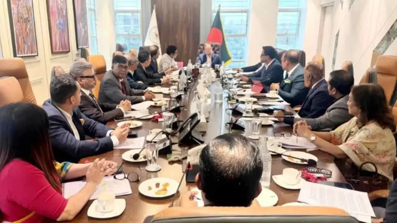 আইপিওতে না এলে কোম্পানিকে তালিকাভুক্ত হতে বাধ্য করবে বিএসইসি