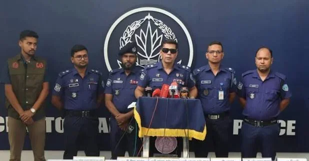 রাউজানে পুলিশের সঙ্গে গুলিবিনিময়, ১২ পুলিশ সদস্য আহত