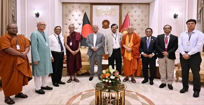 সংখ্যালঘুদের অধিকার ও মর্যাদা নিশ্চিতে জাতীয় কমিটি গঠনের পরামর্শ রাষ্ট্রপতির