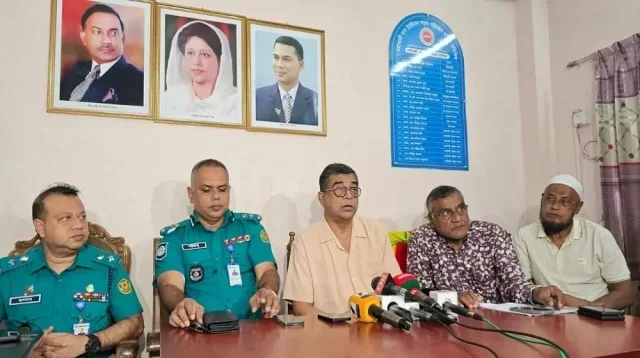 মহাখালী টার্মিনালের অলস বাস সরছে ৩০০ ফিটের ডিপোতে