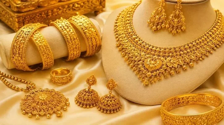 স্বর্ণের গহনার দাম আবারও বাড়ল, ২২ ক্যারেট ভরি ২ লাখ ৩০ হাজার ৭৭২ টাকা