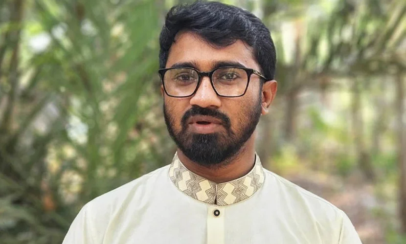 নাসীরুদ্দীন পাটওয়ারীকে নিয়ে ‘নোংরা ভাষা’ ব্যবহারের জন্য দুঃখ প্রকাশ রাশেদ খাঁনের