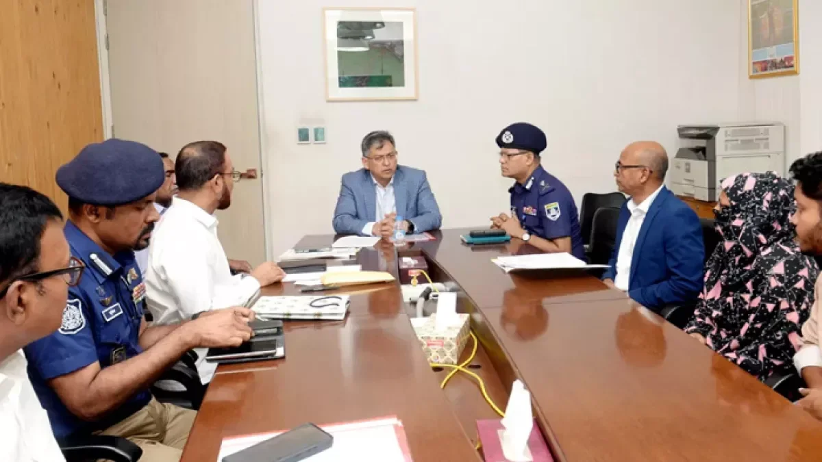 এসআই আলতাফ হত্যা: সব আসামিকে দ্রুত গ্রেপ্তারের নির্দেশ স্বরাষ্ট্রমন্ত্রীর
