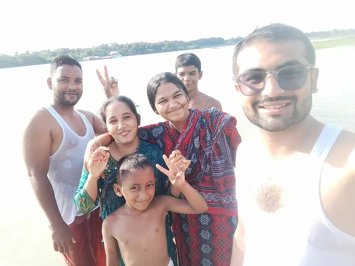 শীতলক্ষ্যায় গোসলে নেমে নিখোঁজ তিন, তরুণসহ দুজনের লাশ উদ্ধার