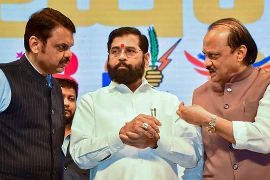৫০০ কোটি টাকার অডিও কাণ্ডে মহারাষ্ট্রে বিজেপি-শিন্ডে শিবসেনা দ্বন্দ্ব প্রকাশ্যে