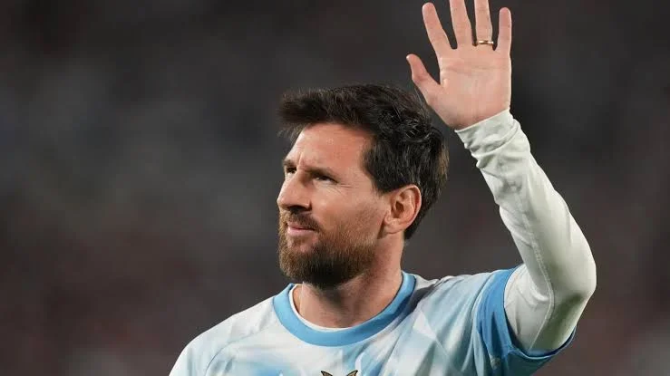 মেসির বিদায়ে কাঁদল আর্জেন্টিনা, শেষ ম্যাচে গোল-অ্যাসিস্টে মহাকাব্যিক বিদায়