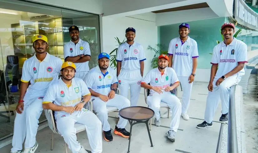 এনসিএলে ব্যাগি ক্যাপ, বদলাচ্ছে ‘পিকনিক ক্রিকেট’ তকমা