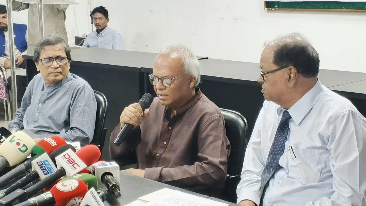 বিদ্যুৎ খাতে লুটপাট ঠেকাতে জবাবদিহি জরুরি: রিজভী