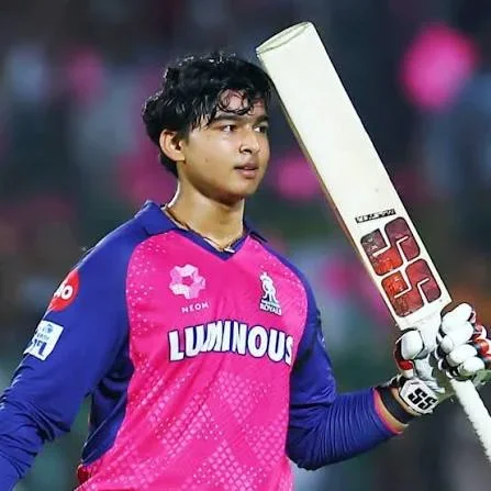 বৈভবকে থামাতে আইপিএল সতীর্থদের অভিজ্ঞতা কাজে লাগাচ্ছে আফগানিস্তান