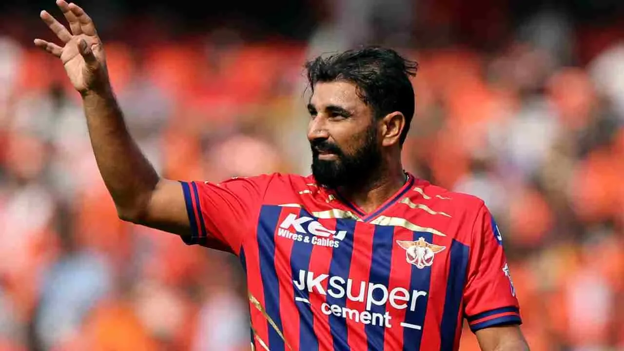 দেড় বছর জাতীয় দলের বাইরে, নির্বাচকদের নিয়ে ক্ষোভ ঝাড়লেন শামি