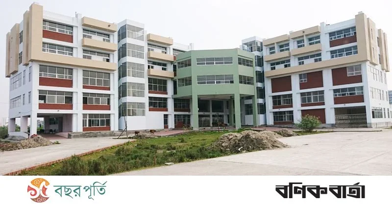 ৪৮ শয্যার শিশু ওয়ার্ডে ২১২ রোগী, দুই বছর ধরে পড়ে আছে ১১৪ কোটি টাকার হাসপাতাল