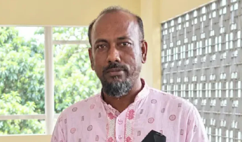 চুয়াডাঙ্গায় হাতকড়া নিয়ে আওয়ামী লীগ নেতা পালালেন, আহত ২ পুলিশ