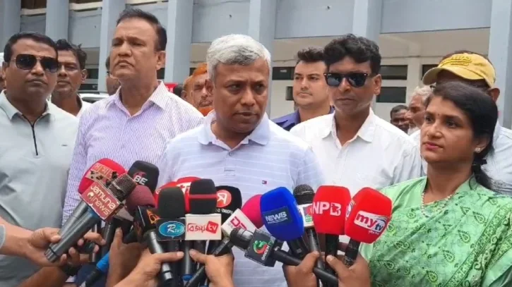 বৈশ্বিক সংকট কাটলে জ্বালানি তেলের দাম সমন্বয় করা হবে: প্রতিমন্ত্রী